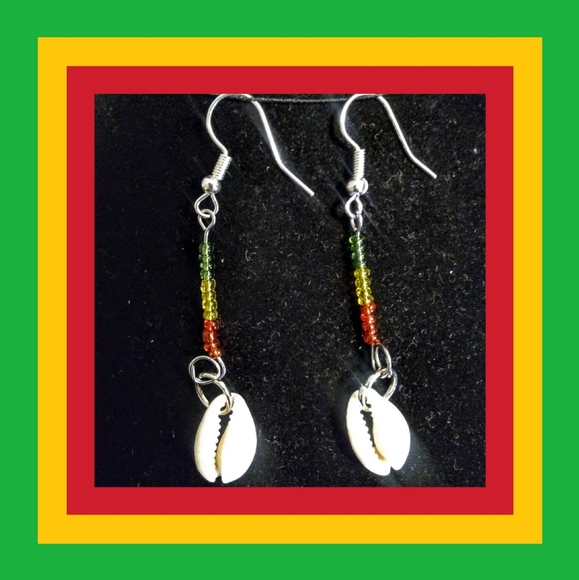 Motherskiss Jewelry - RASTA TRI-COLOR & SHELLS